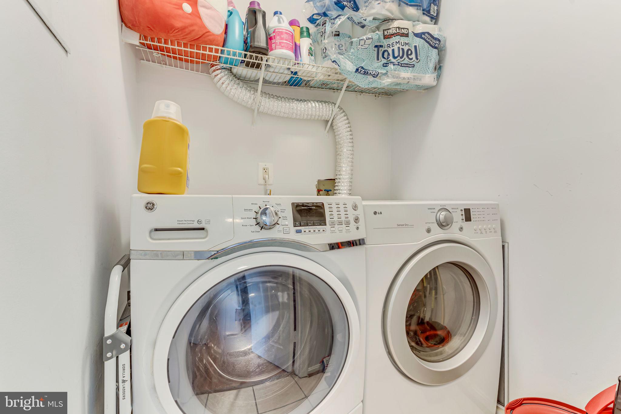 ROSECROFT COMMONS - Residential