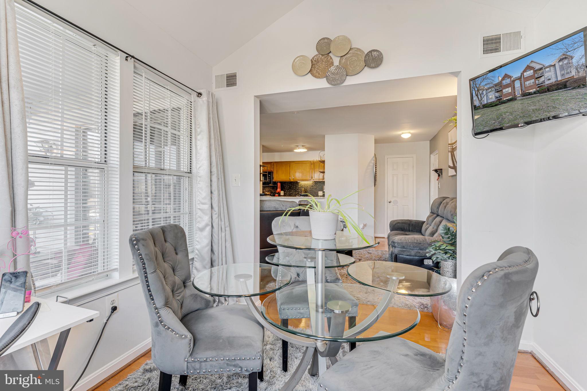 ROSECROFT COMMONS - Residential