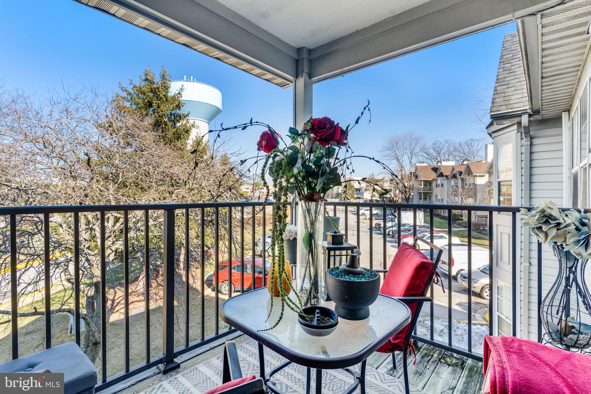 ROSECROFT COMMONS - Residential