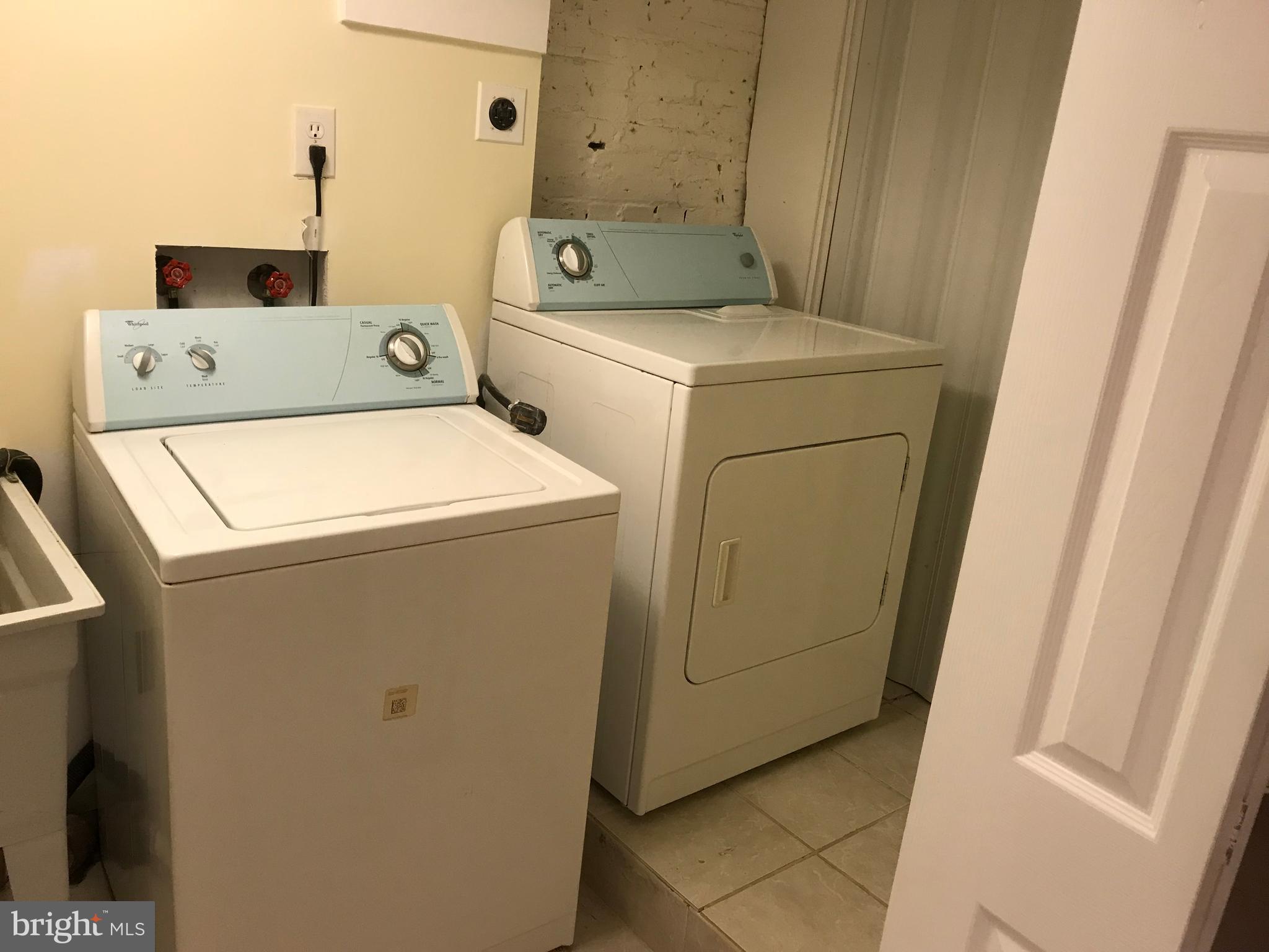 FEDERAL HILL HISTORIC DISTRICT - Residential Lease