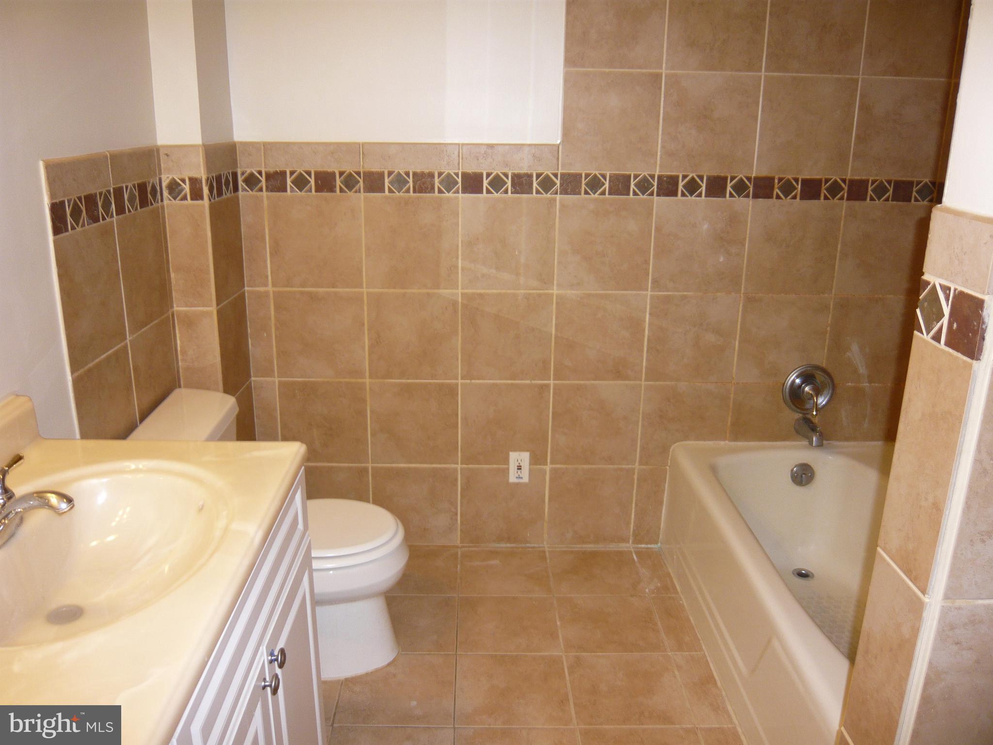 FEDERAL HILL HISTORIC DISTRICT - Residential Lease