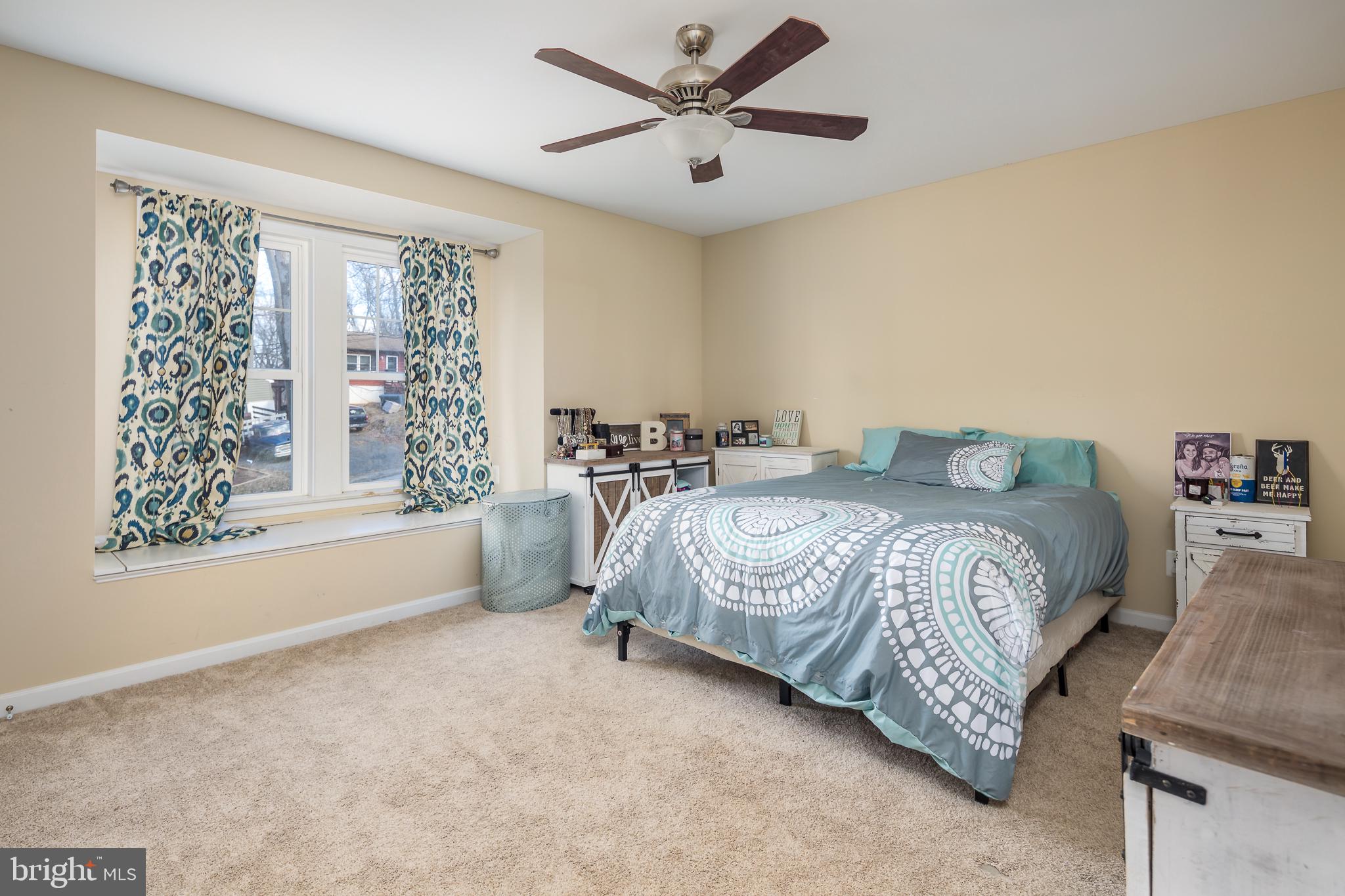 SHEN SHORES - Residential