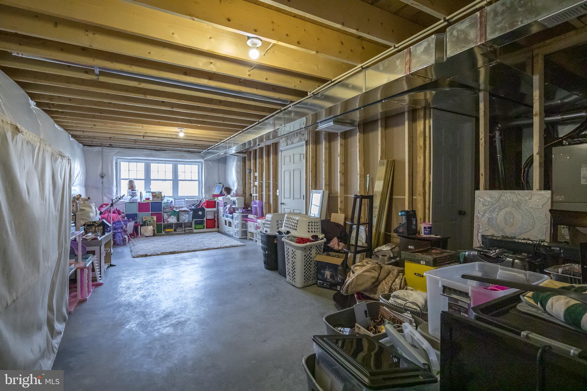 SHEN SHORES - Residential