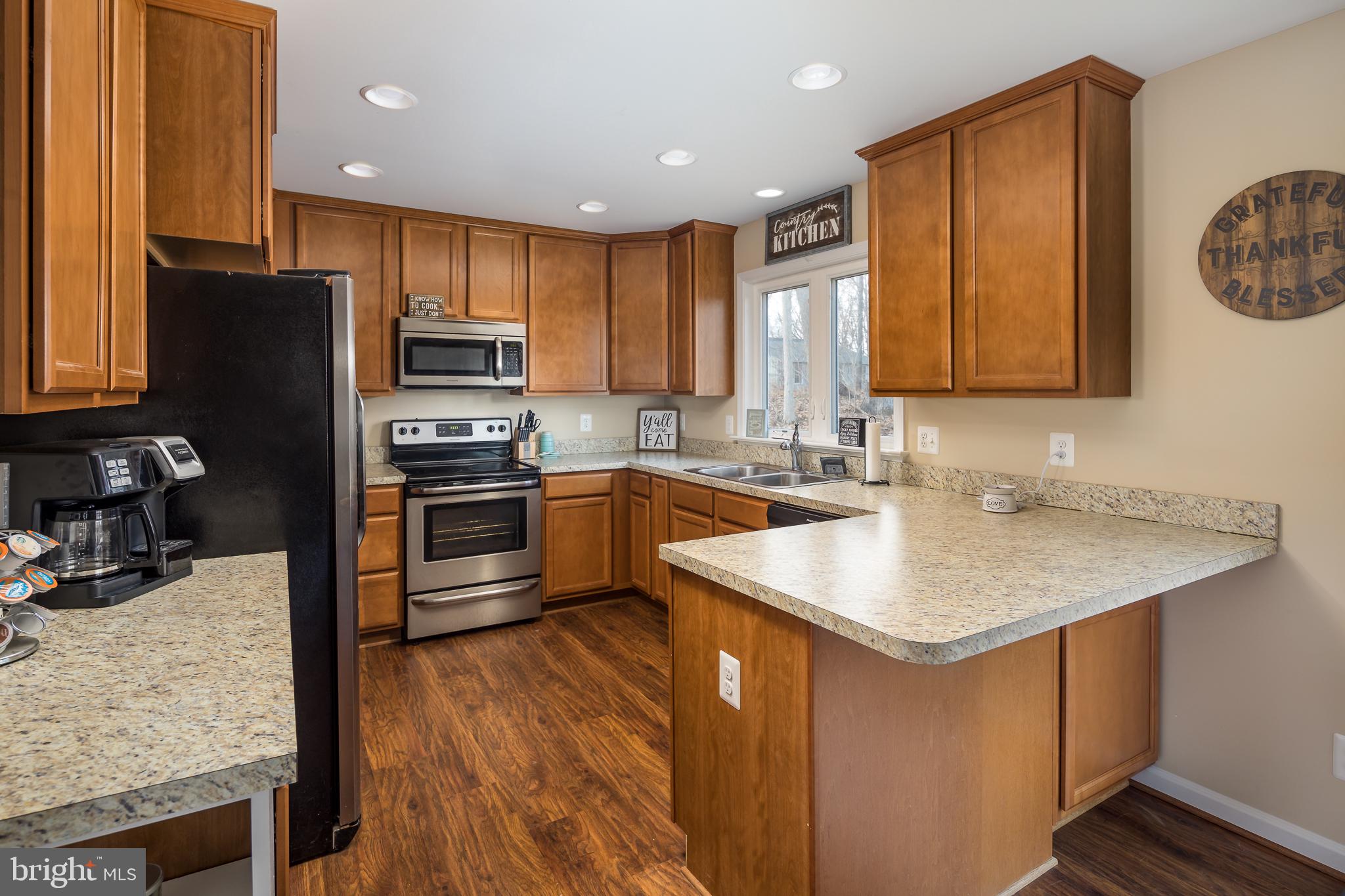 SHEN SHORES - Residential