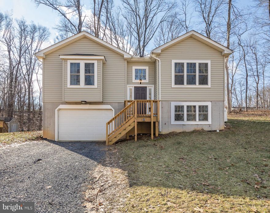 **BUILT IN 2017!!** Beautiful 3BR/2BA home in Shenandoah Shores! Kitchen features stainless steel appliances. Spacious living room with a propane fireplace. Large master suite with an immaculately maintained master bathroom. Basement has 1184 unfinished square feet with room for an extra full bathroom. Oversized one car garage with basement access. All paved roads and less than 15 minutes to 66! Less than a half mile to the Shenandoah River! COME CHECK IT OUT!!