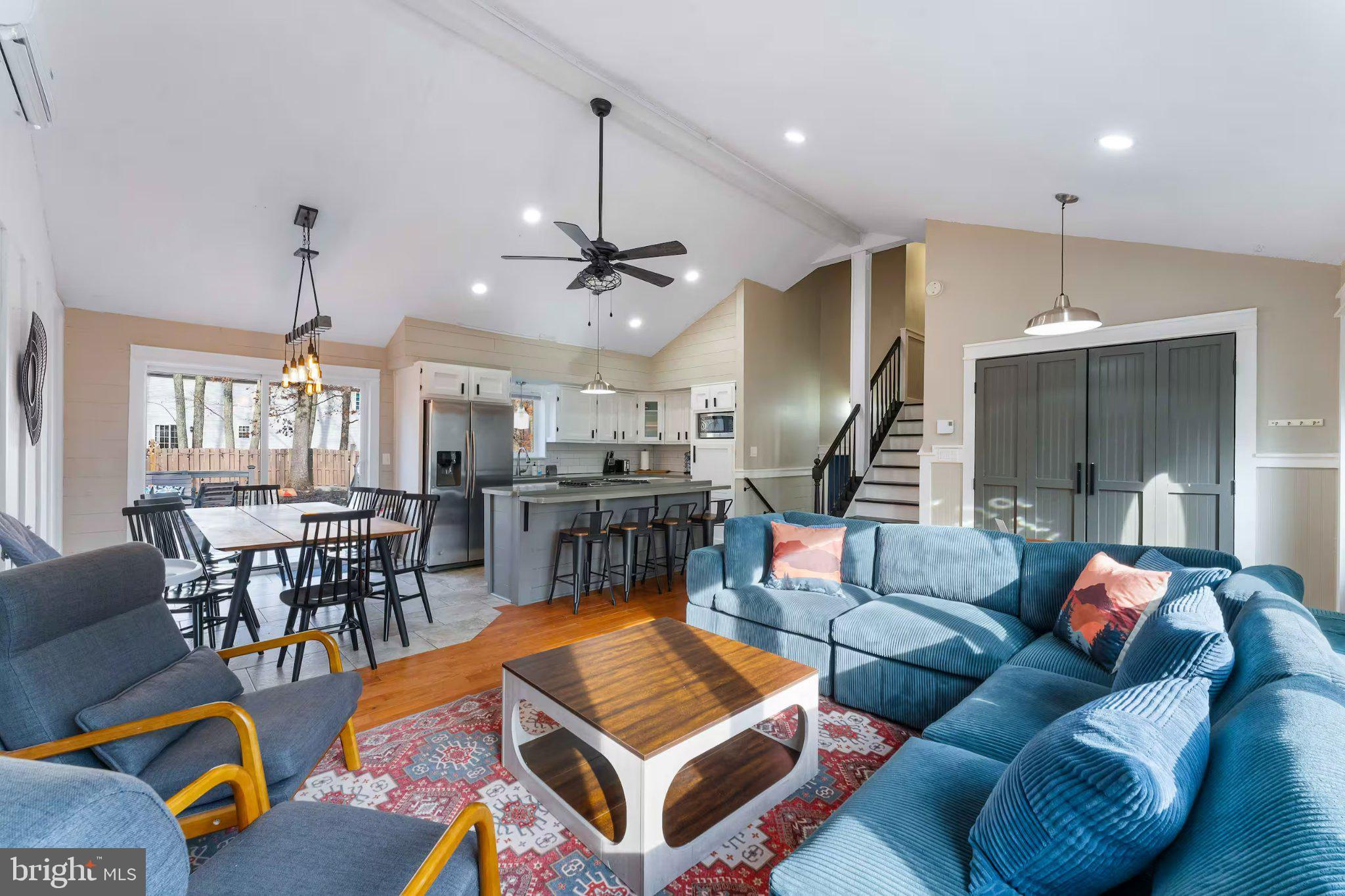 1211 HARMONY DRIVE