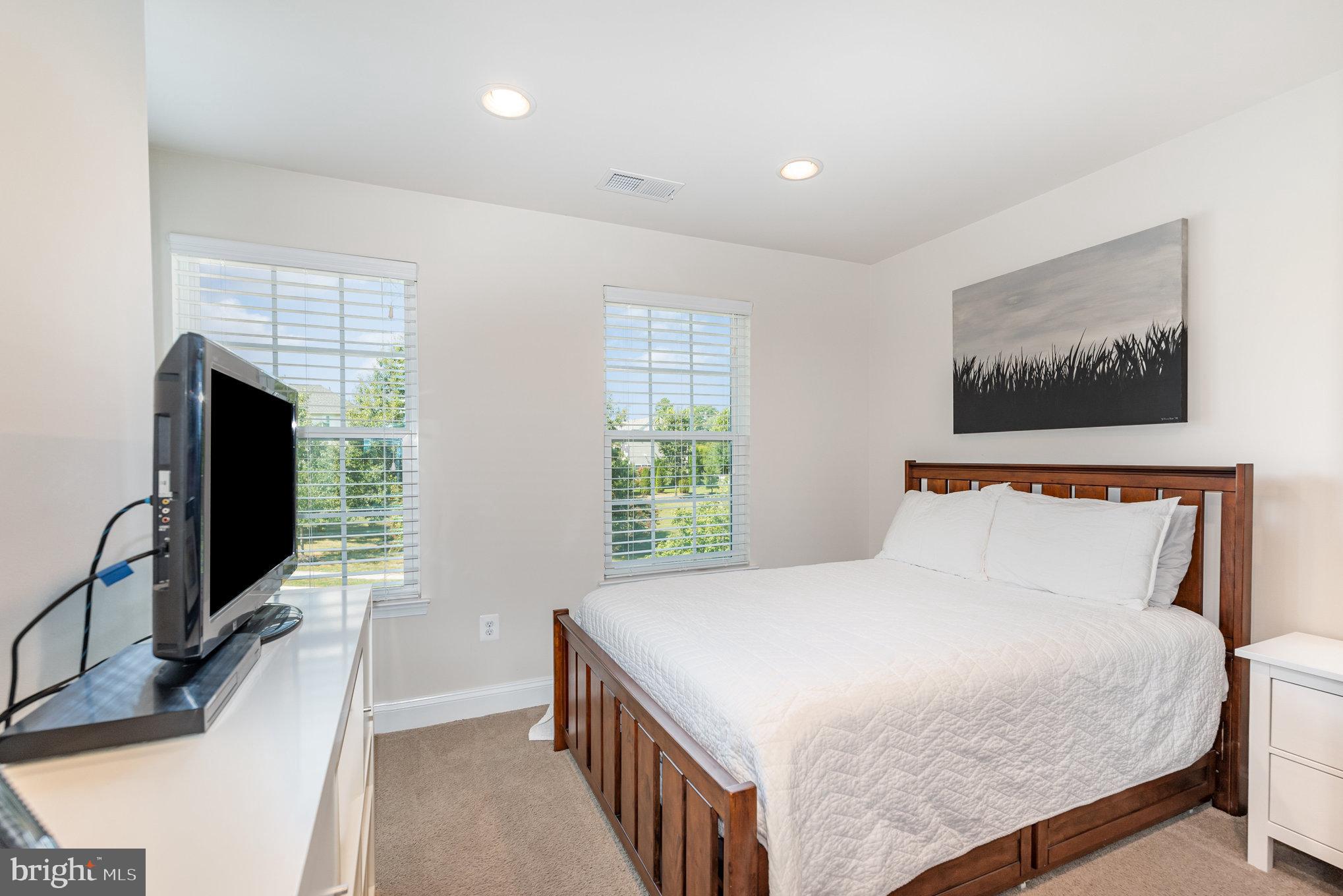 WINDLASS OVERLOOK - Residential