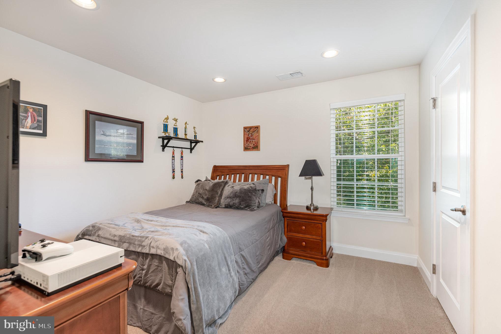 WINDLASS OVERLOOK - Residential