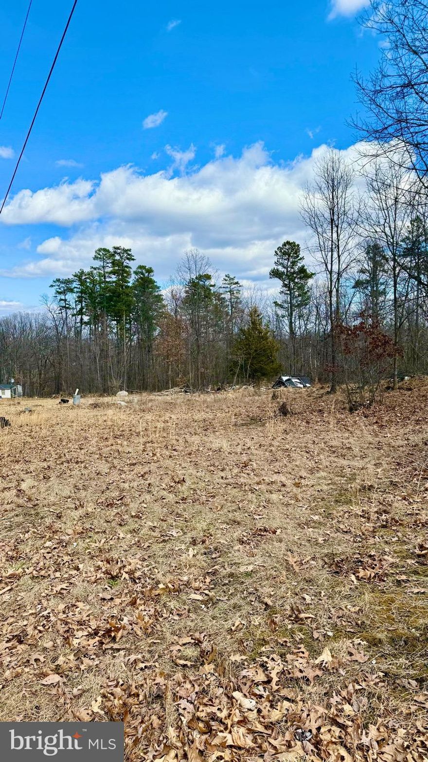 $20,000 — 2.856-acre lot in Augusta, WV, conveniently located just off Mack Rd! This private, buildable parcel offers a tranquil setting with access close to the main road. With a well already on-site, it's ready for your dream home or a peaceful getaway. Ideal for building an investment property or camping retreat in a quiet, rural area. Don’t miss your chance to own this exceptional piece of land!