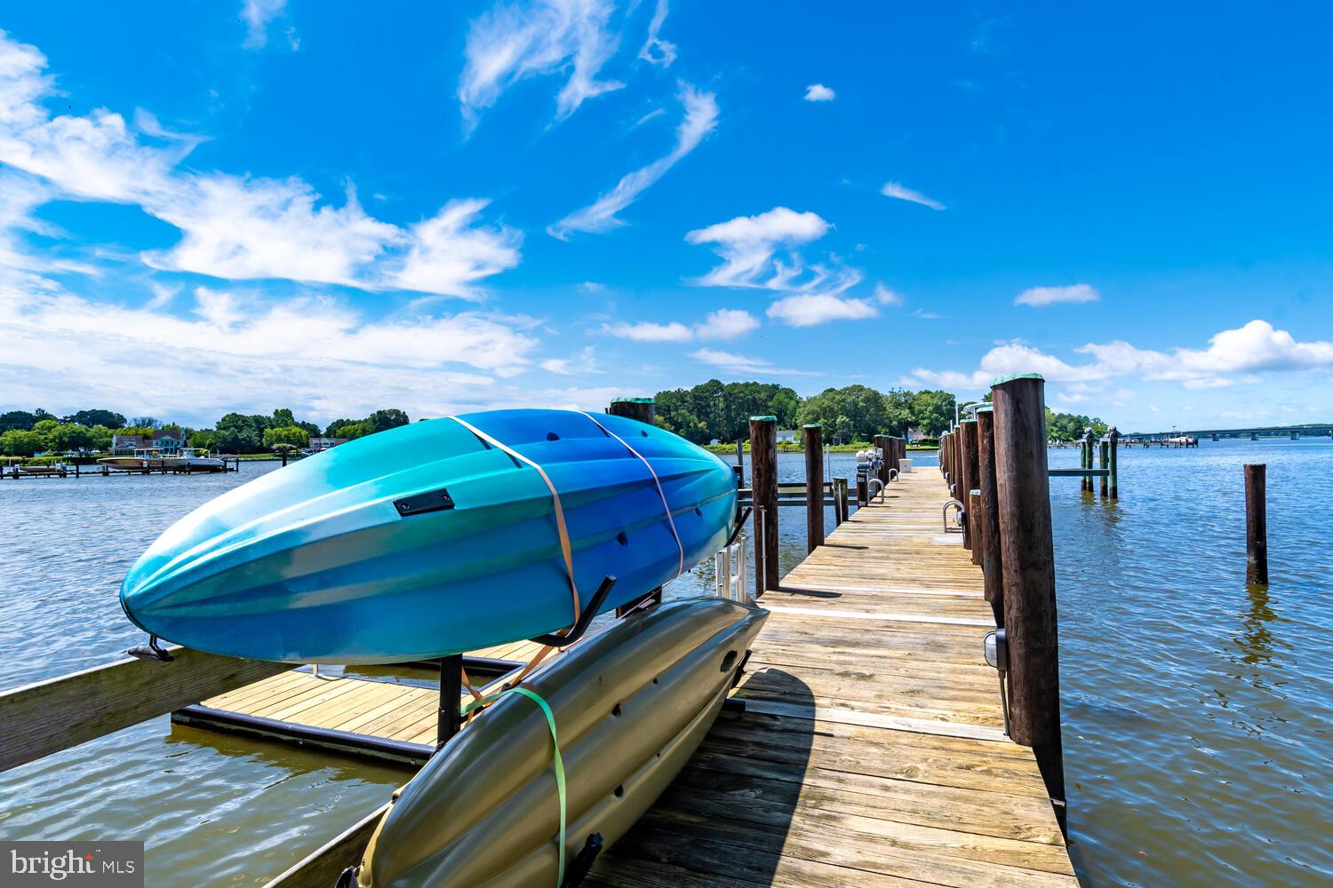 EASTON - Residential