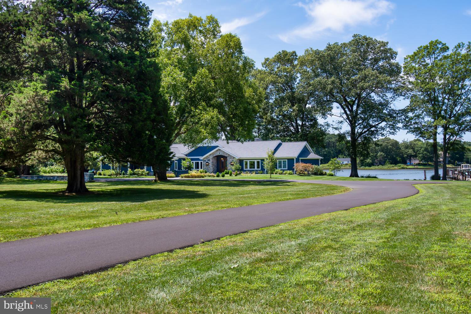 EASTON - Residential