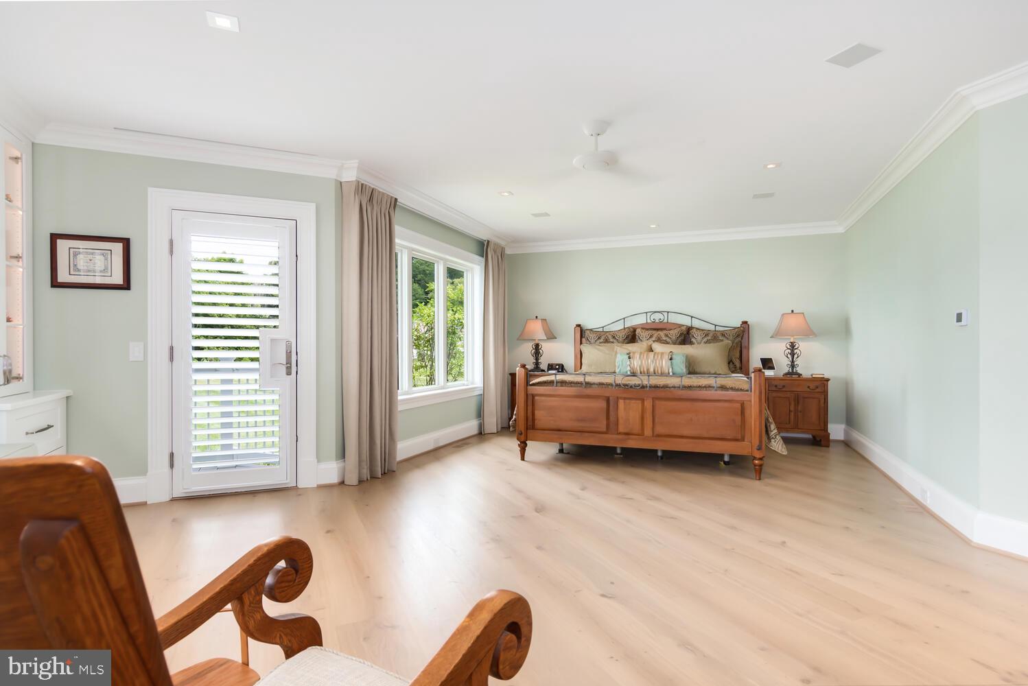 EASTON - Residential