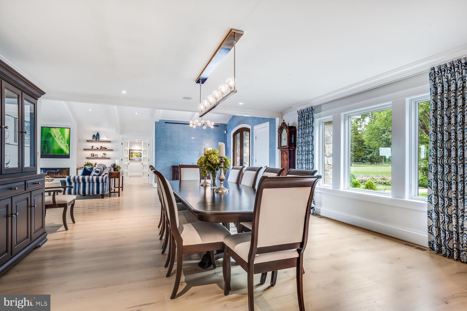 EASTON - Residential