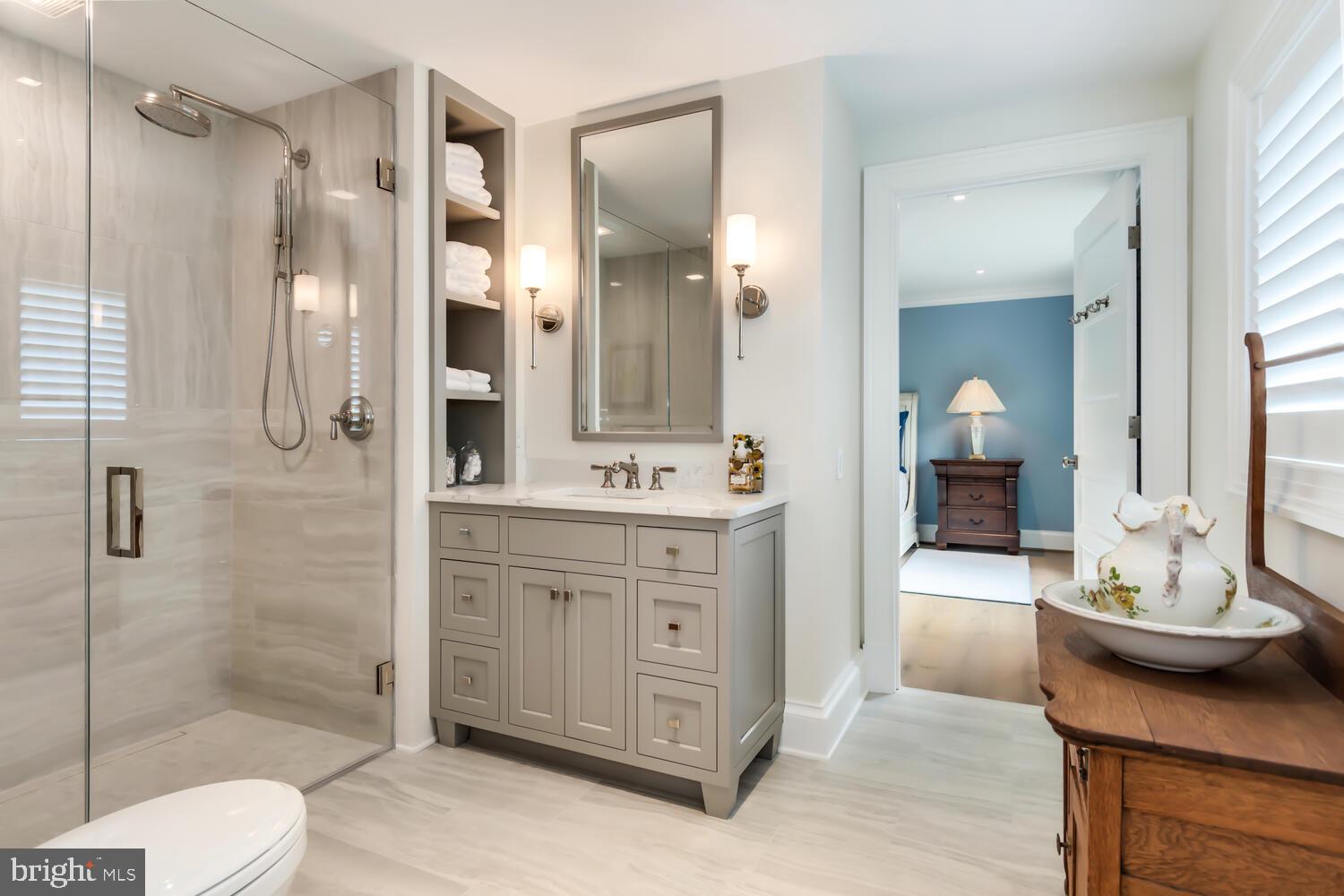 EASTON - Residential