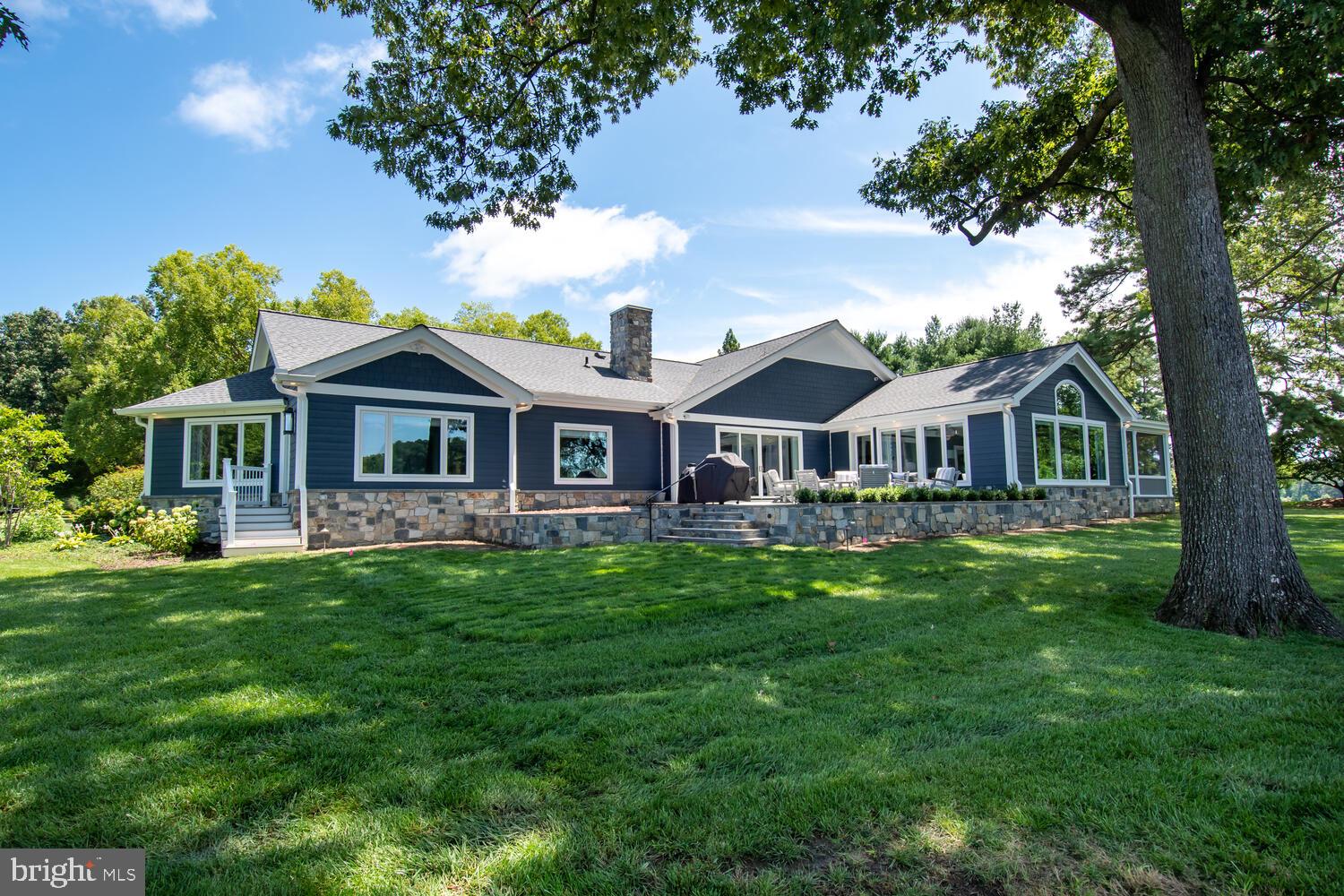 EASTON - Residential