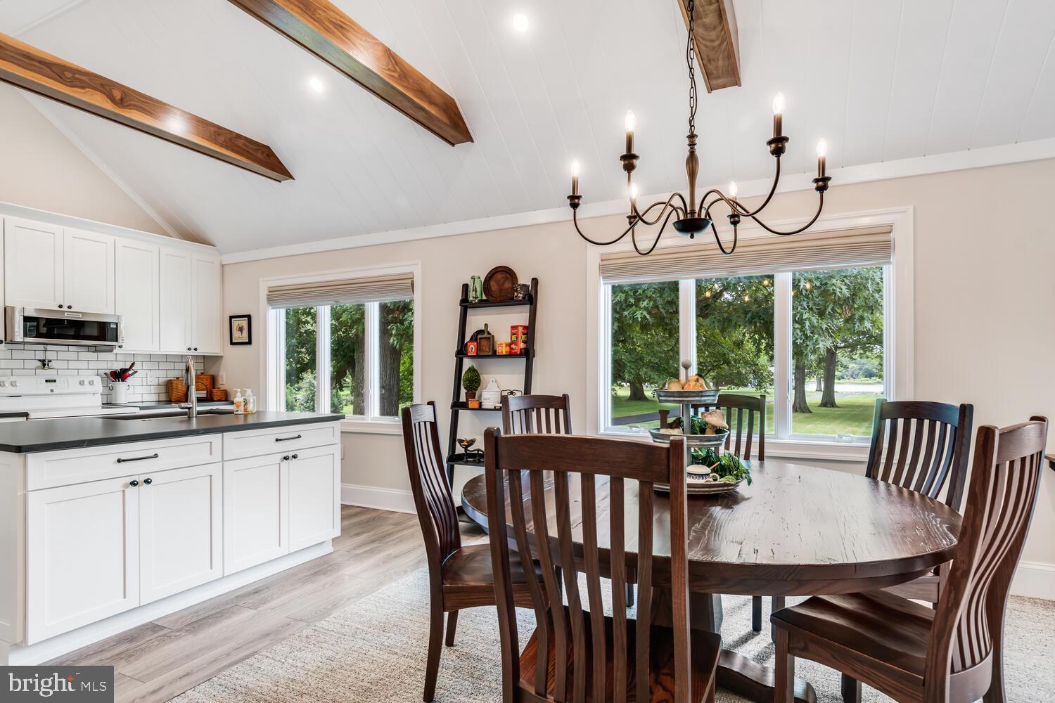 EASTON - Residential