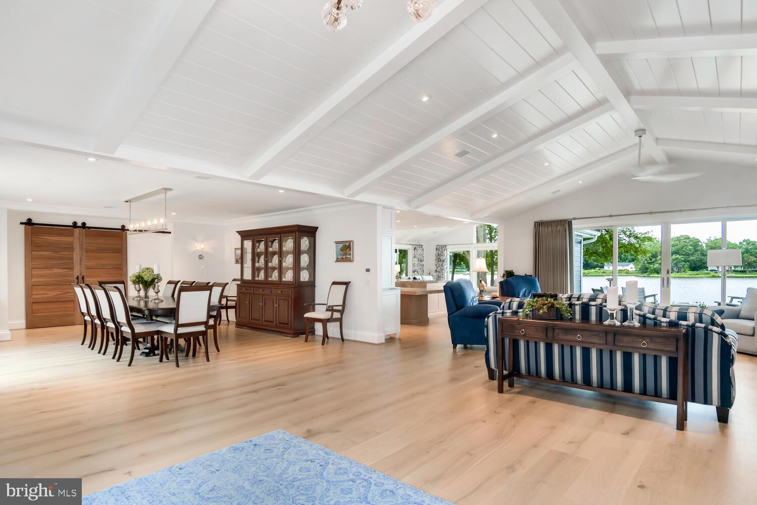 EASTON - Residential