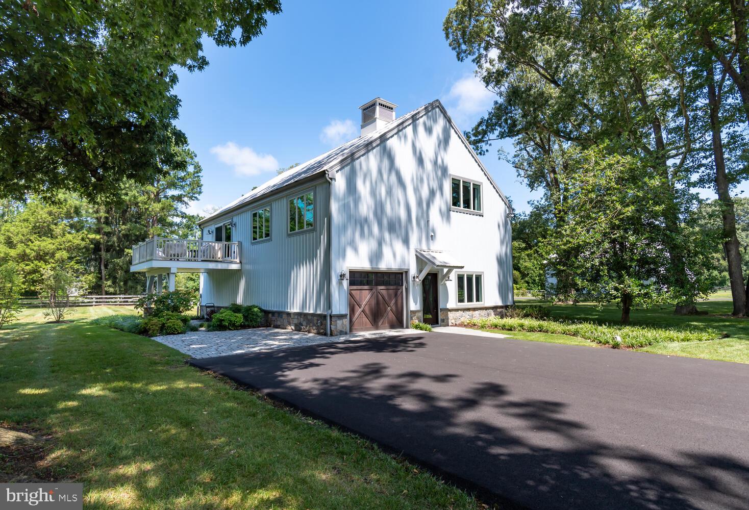 EASTON - Residential