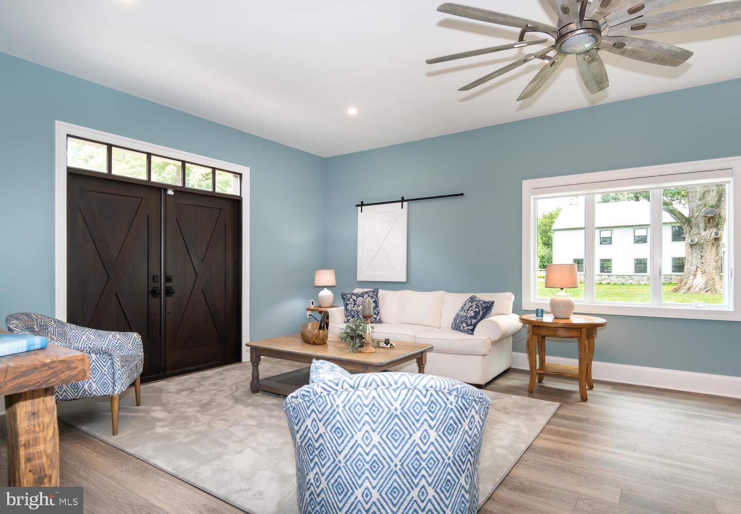 EASTON - Residential