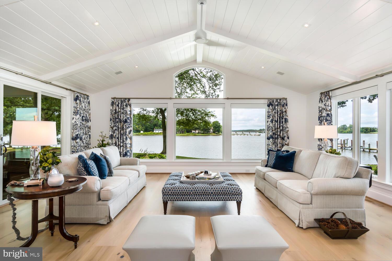 EASTON - Residential