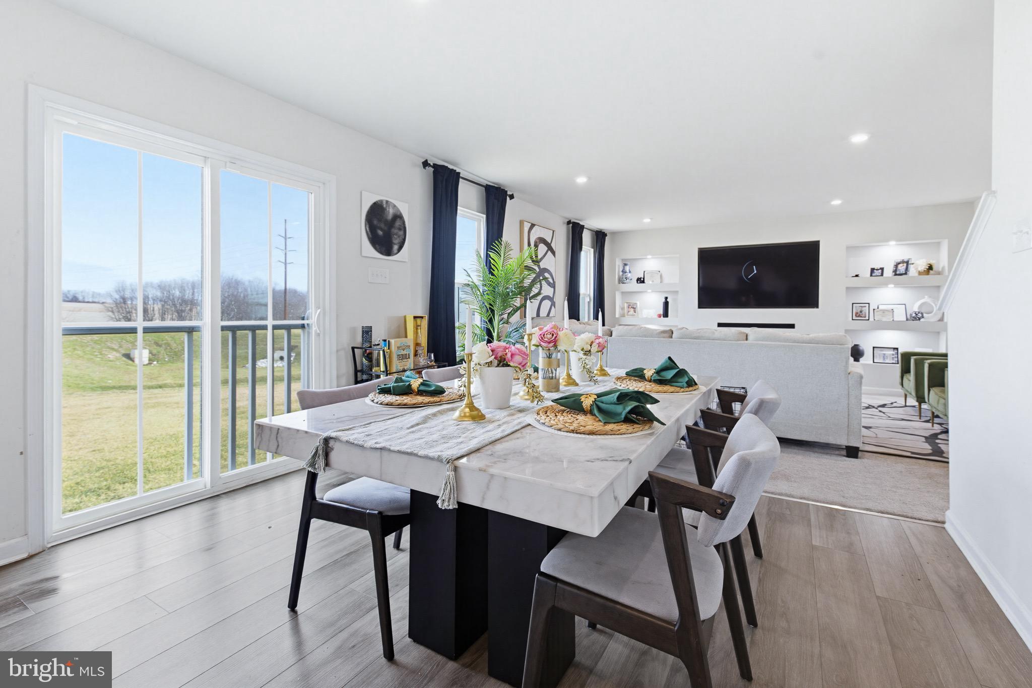 BRIDLE PATH - Residential