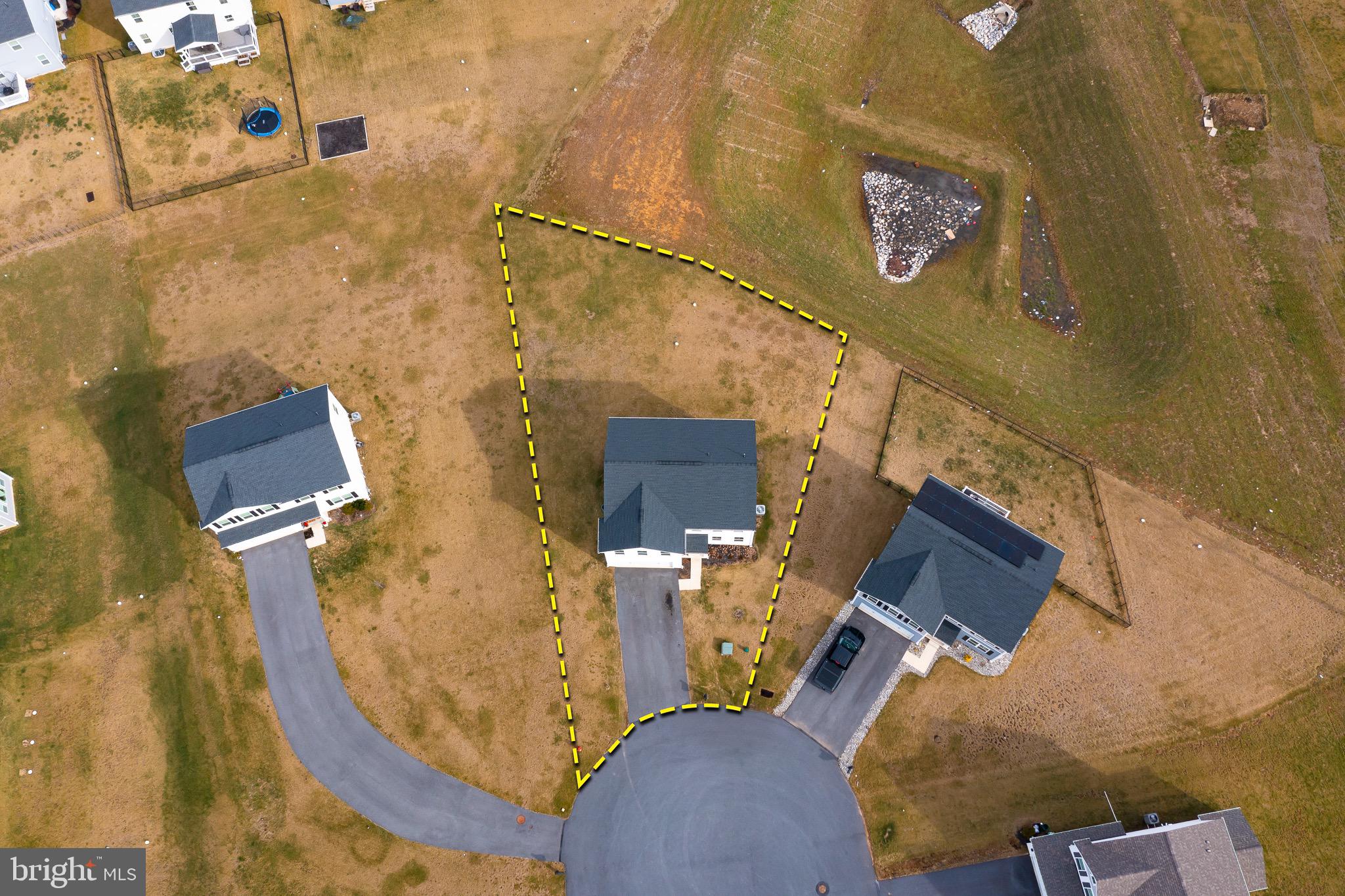 BRIDLE PATH - Residential