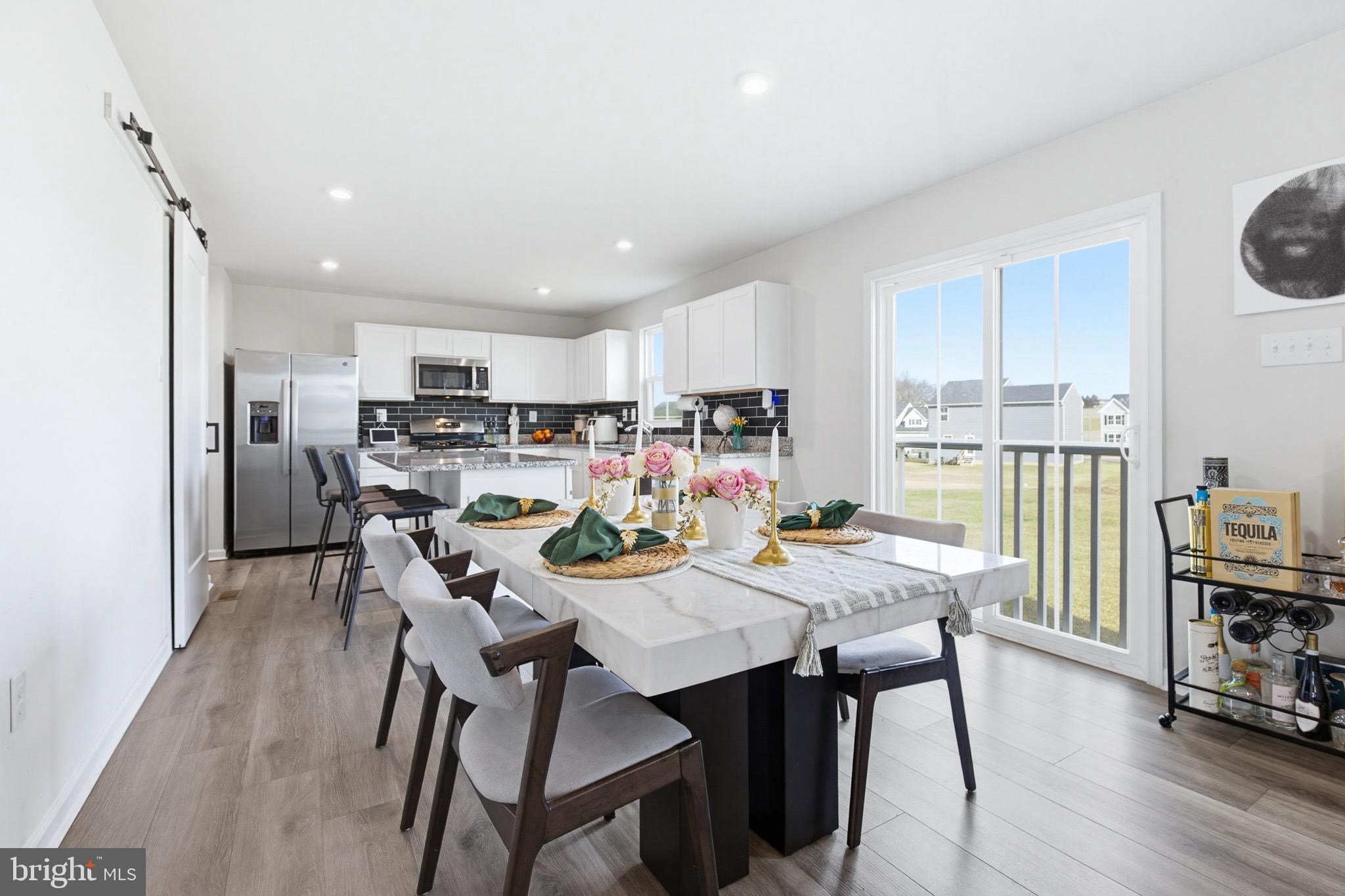 BRIDLE PATH - Residential