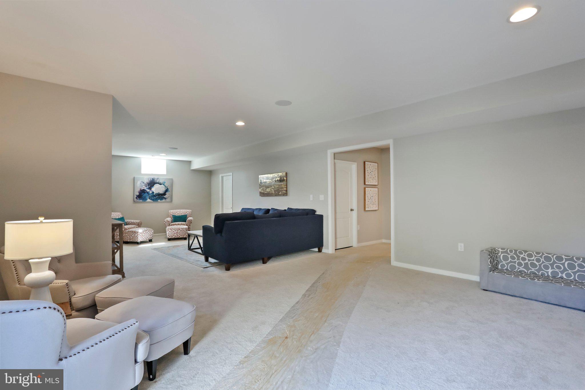 MARTINSBURG STATION - Residential