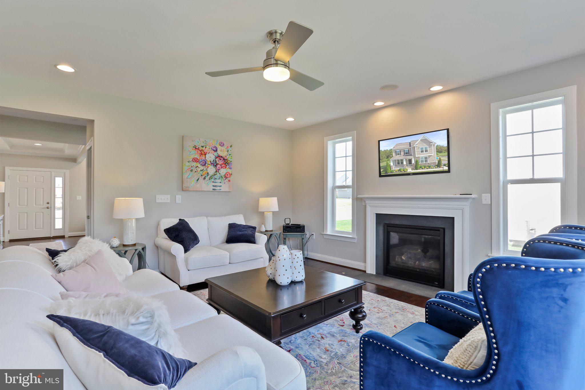 MARTINSBURG STATION - Residential