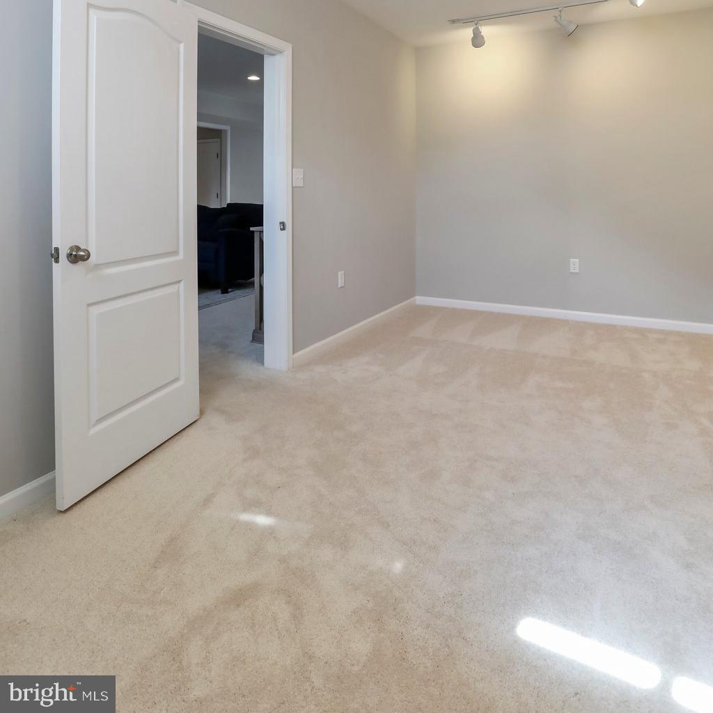 MARTINSBURG STATION - Residential