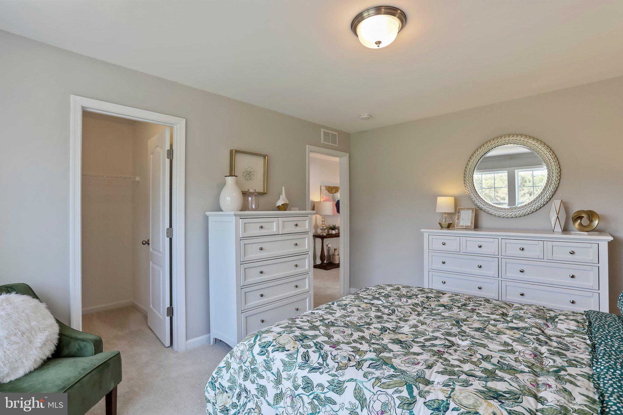 MARTINSBURG STATION - Residential