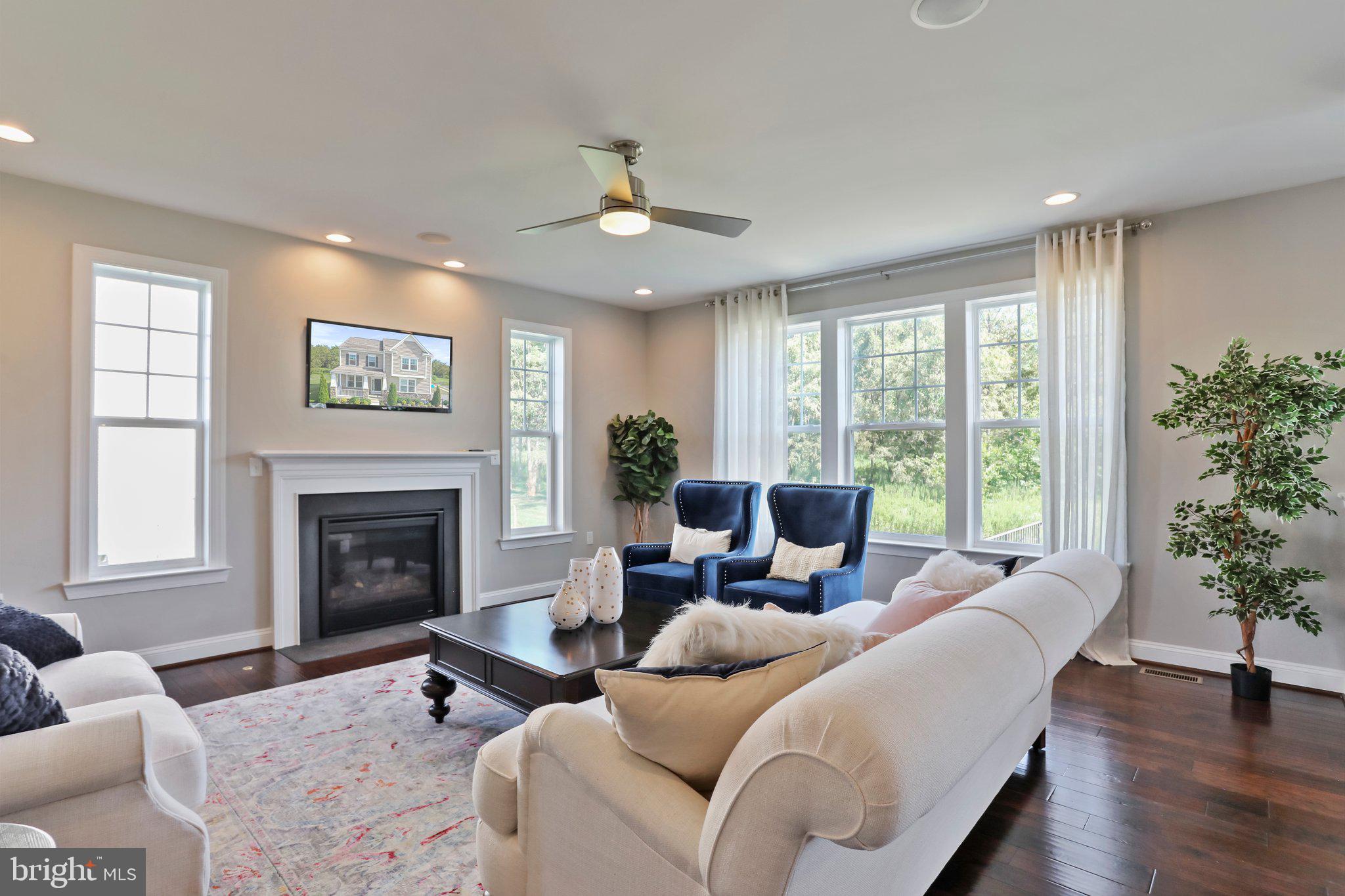 MARTINSBURG STATION - Residential