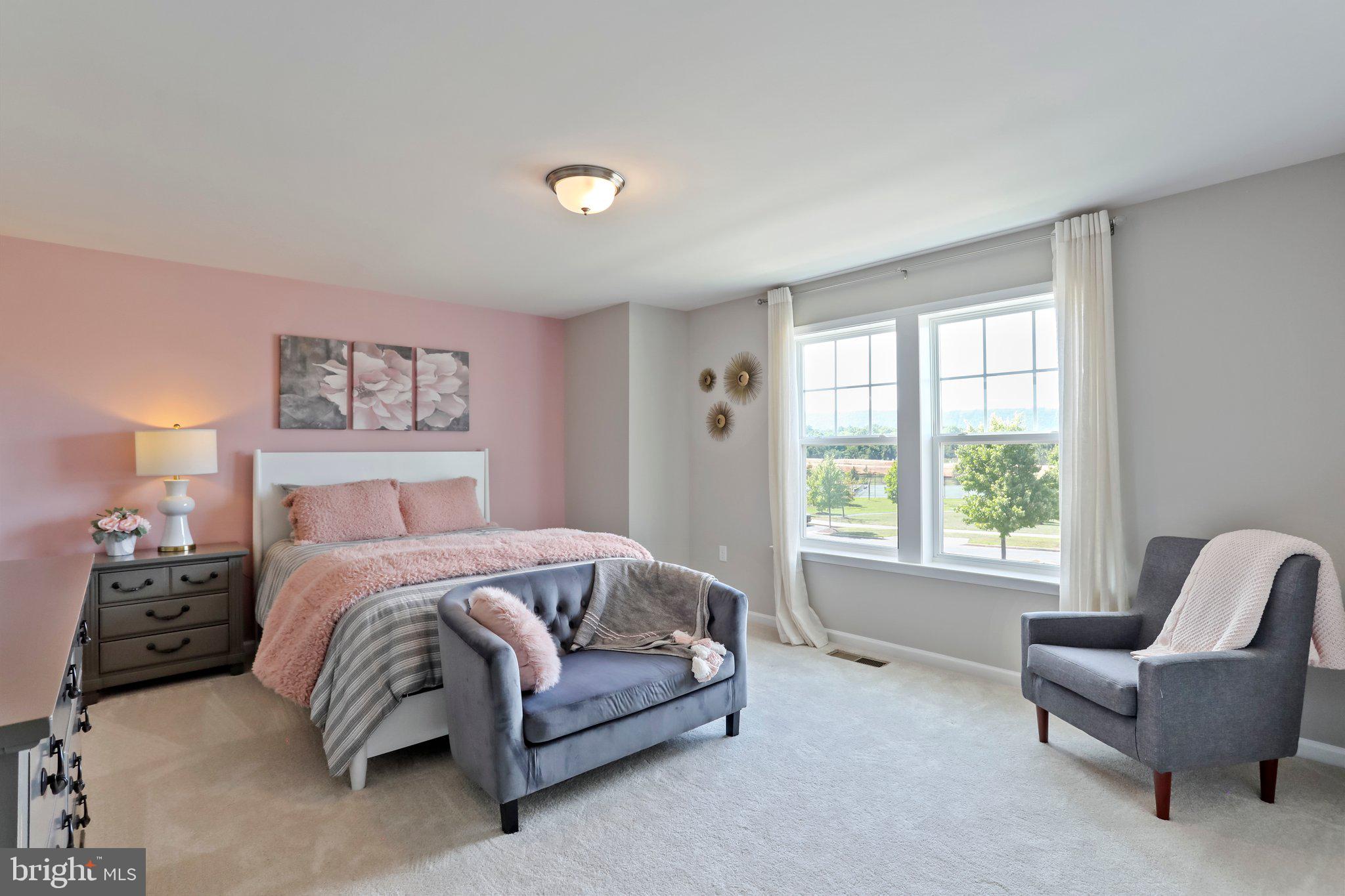 MARTINSBURG STATION - Residential