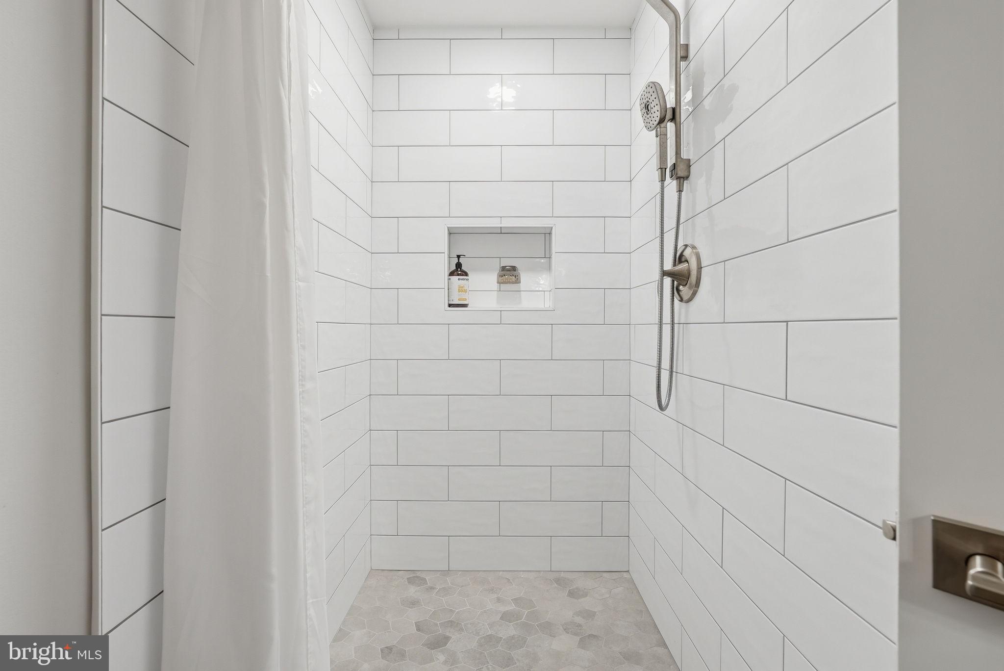 RICHLAND ACRES - Residential