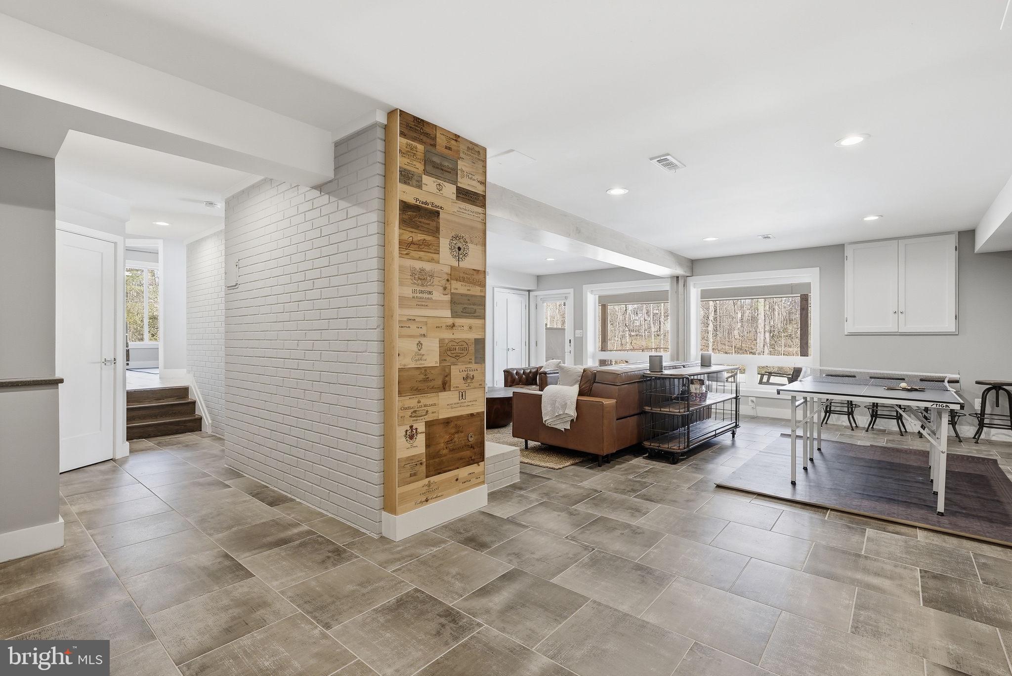 RICHLAND ACRES - Residential