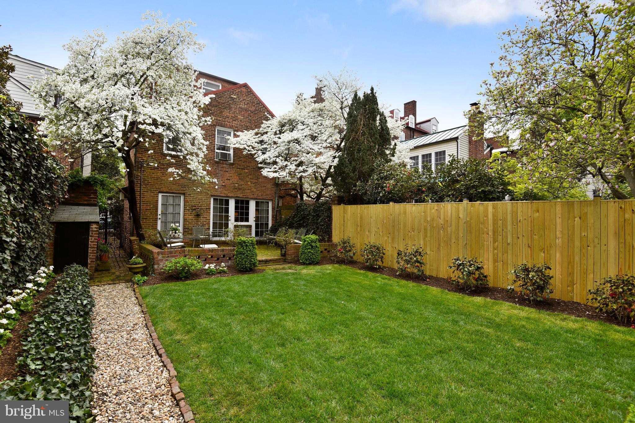 OLD TOWN - Residential