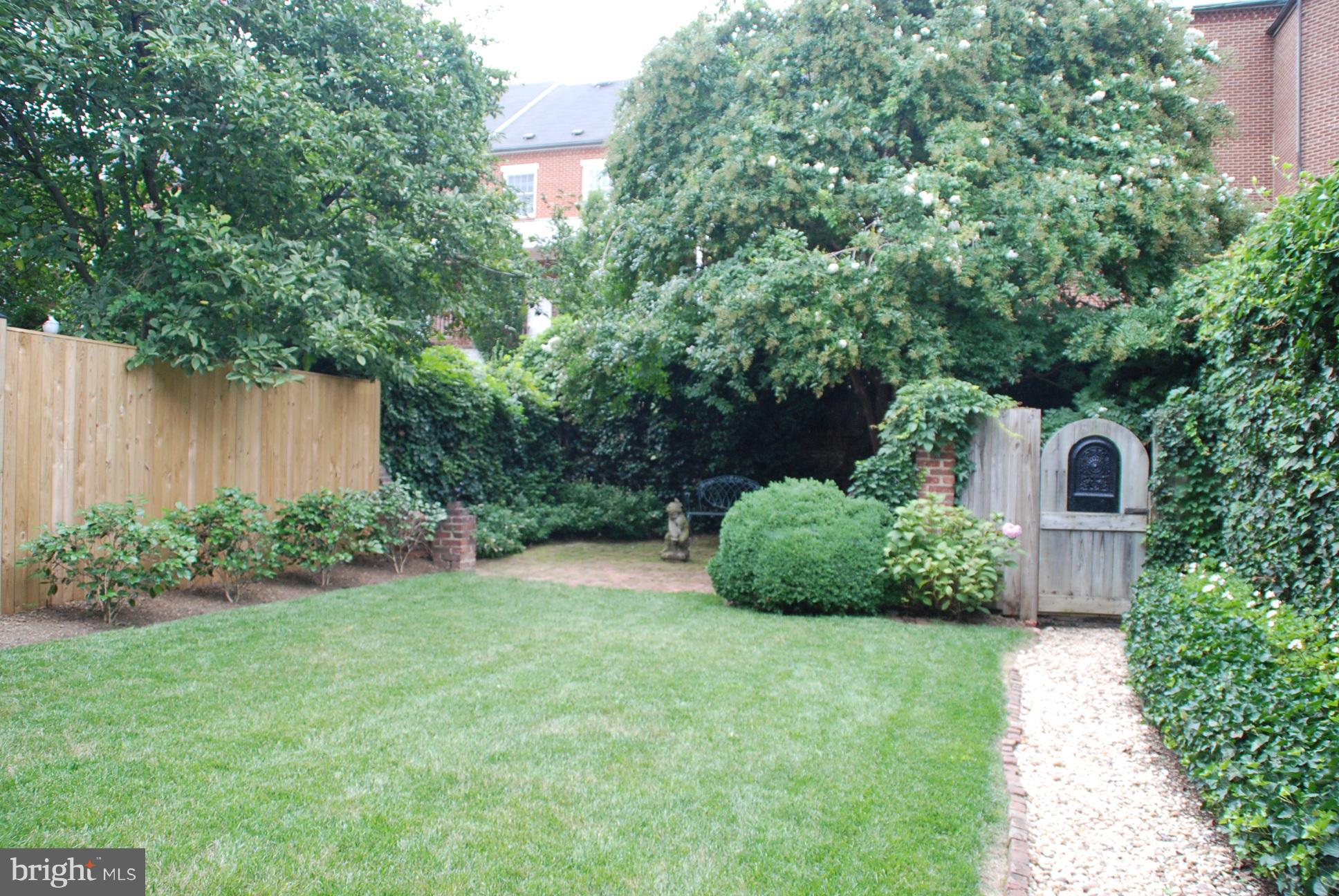 OLD TOWN - Residential