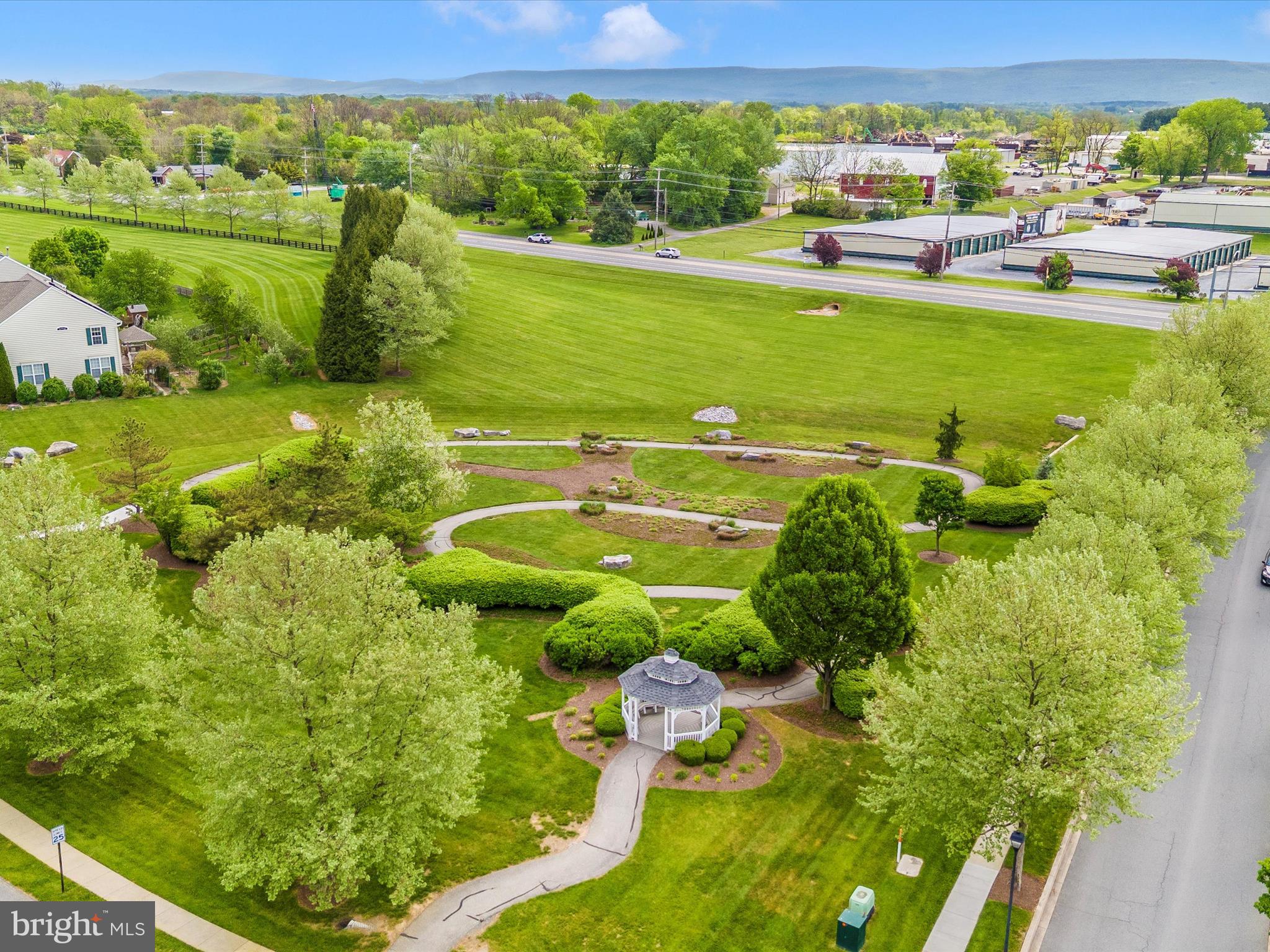 WESTFIELDS - Residential