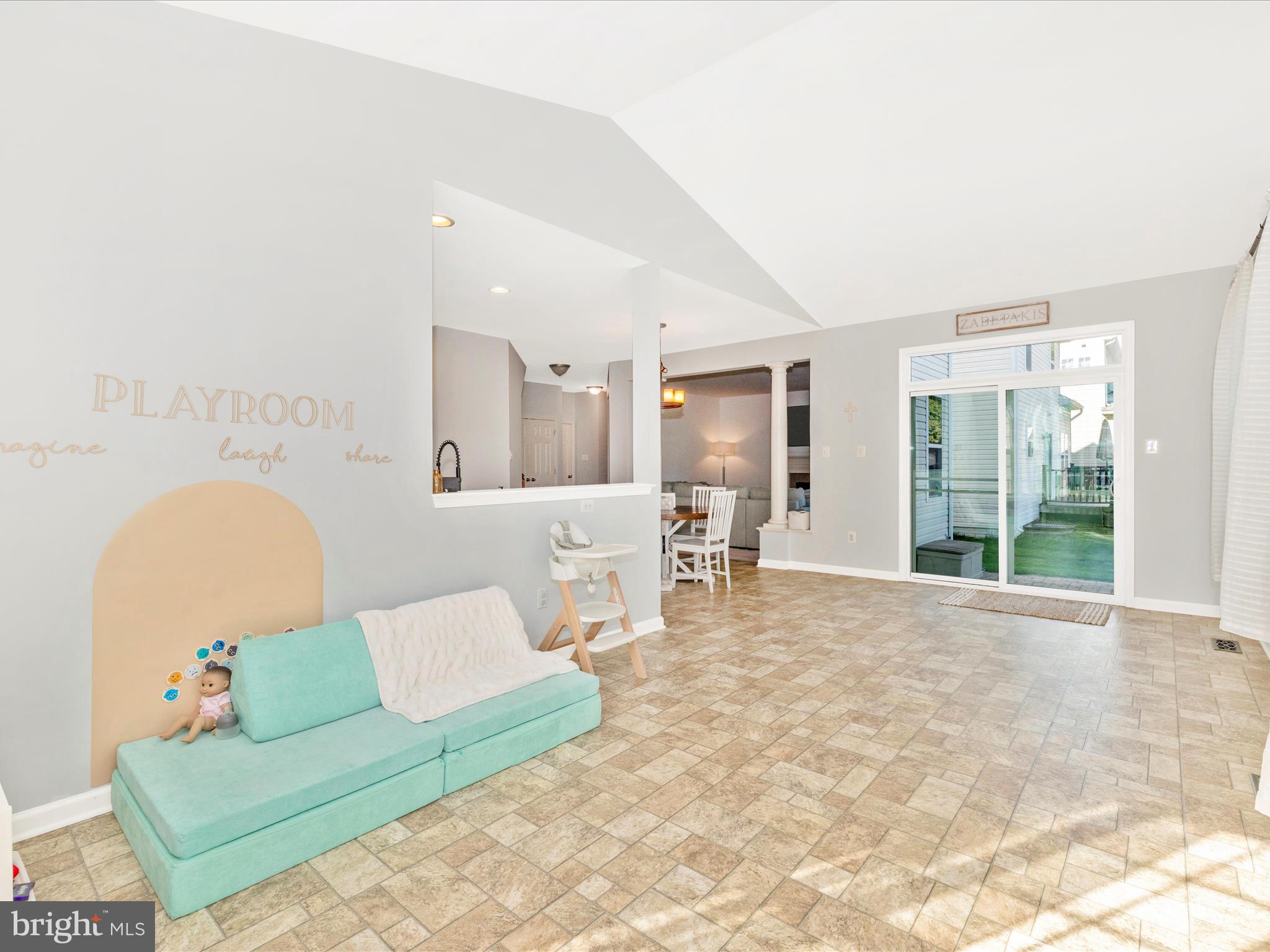 WESTFIELDS - Residential