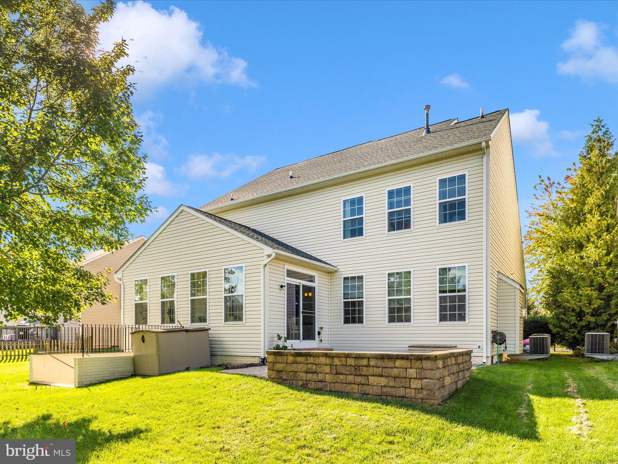 WESTFIELDS - Residential