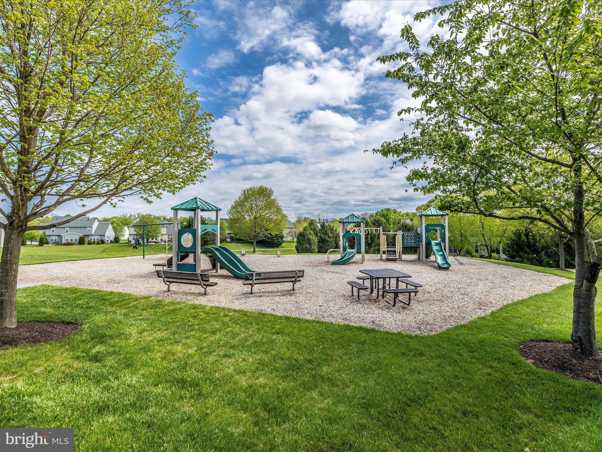 WESTFIELDS - Residential