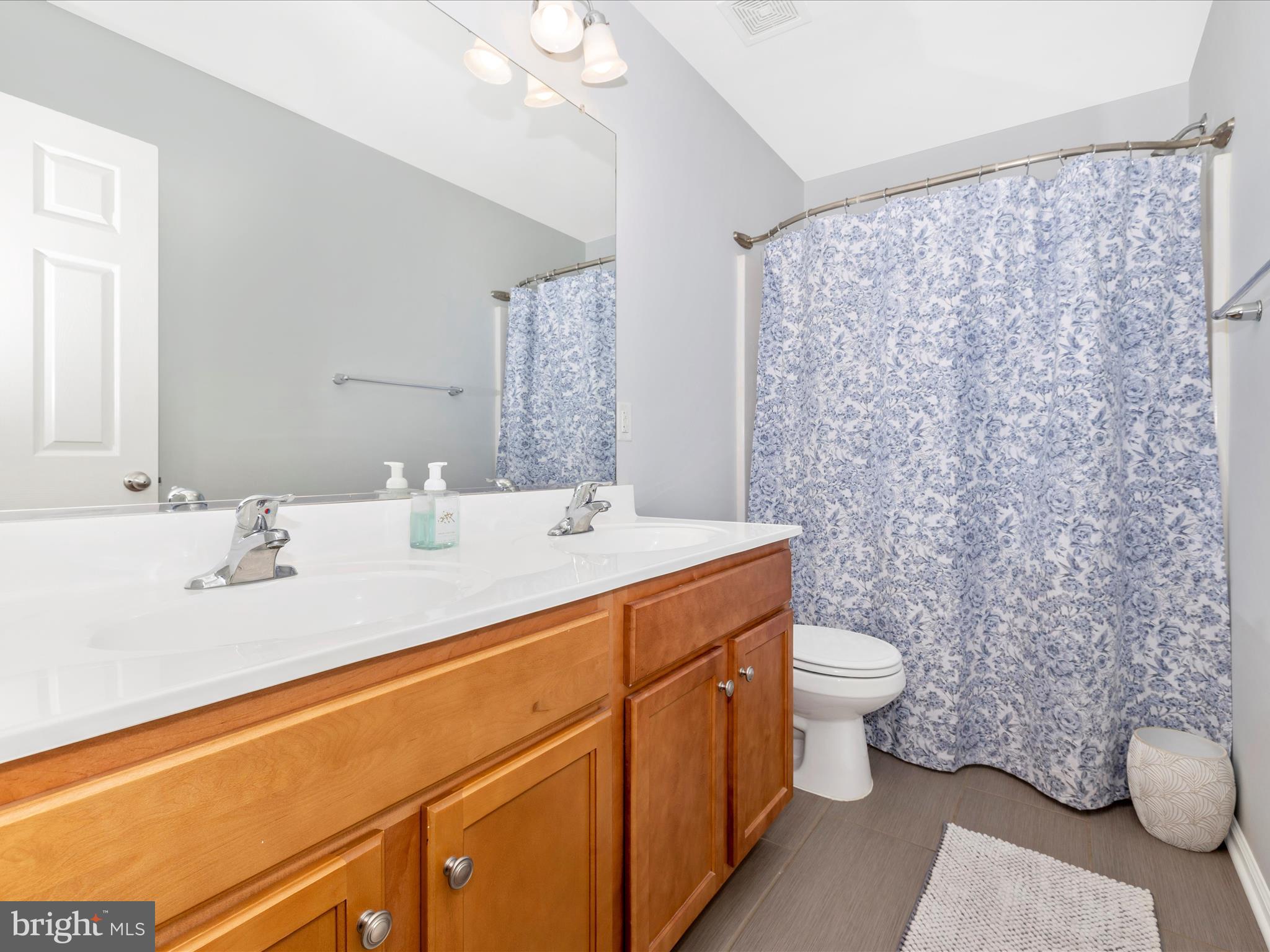 WESTFIELDS - Residential