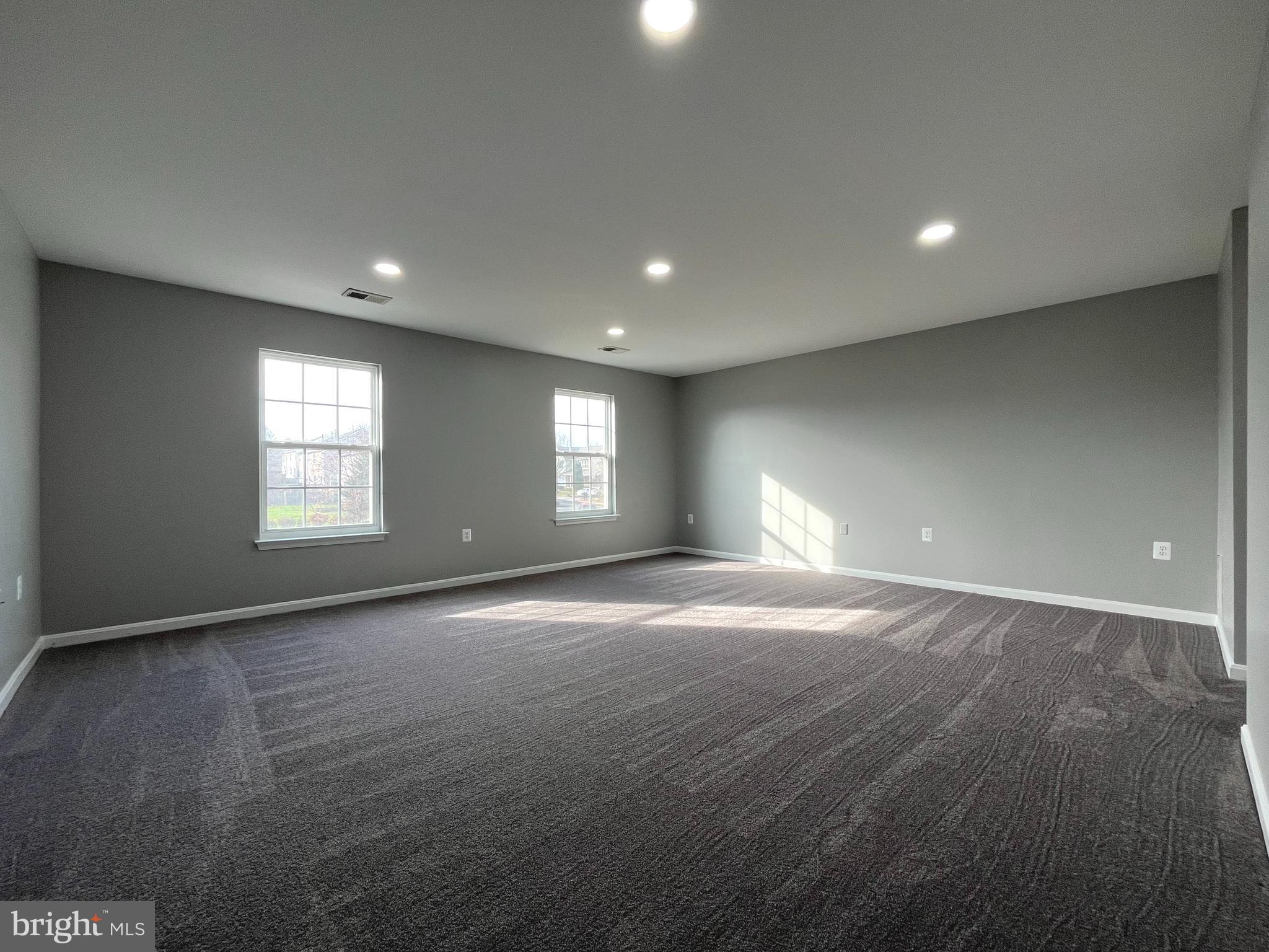 LIBERTY RUN - Residential