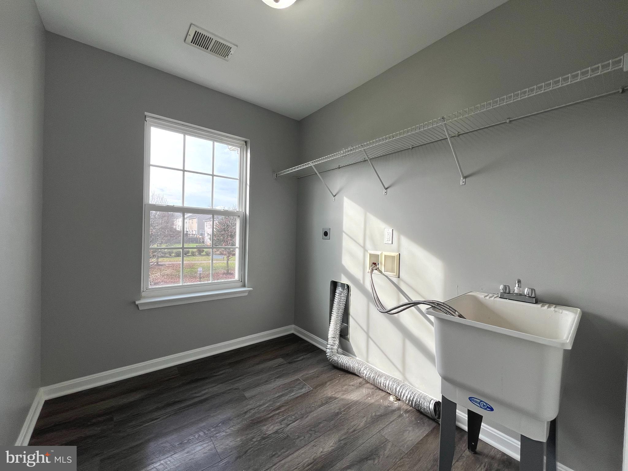 LIBERTY RUN - Residential