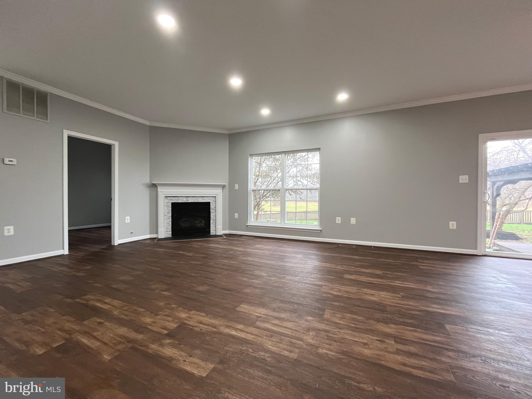 LIBERTY RUN - Residential