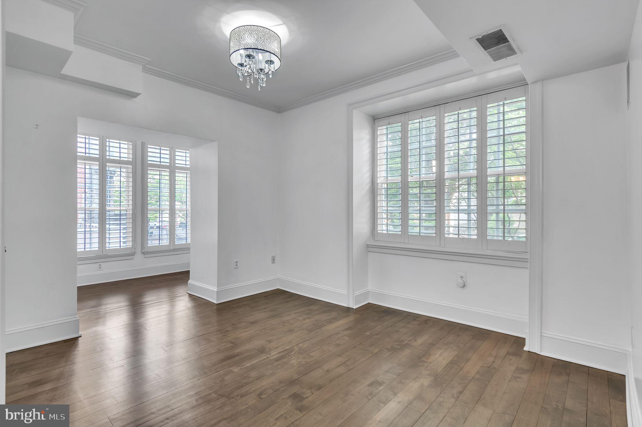 DUPONT - Residential Lease