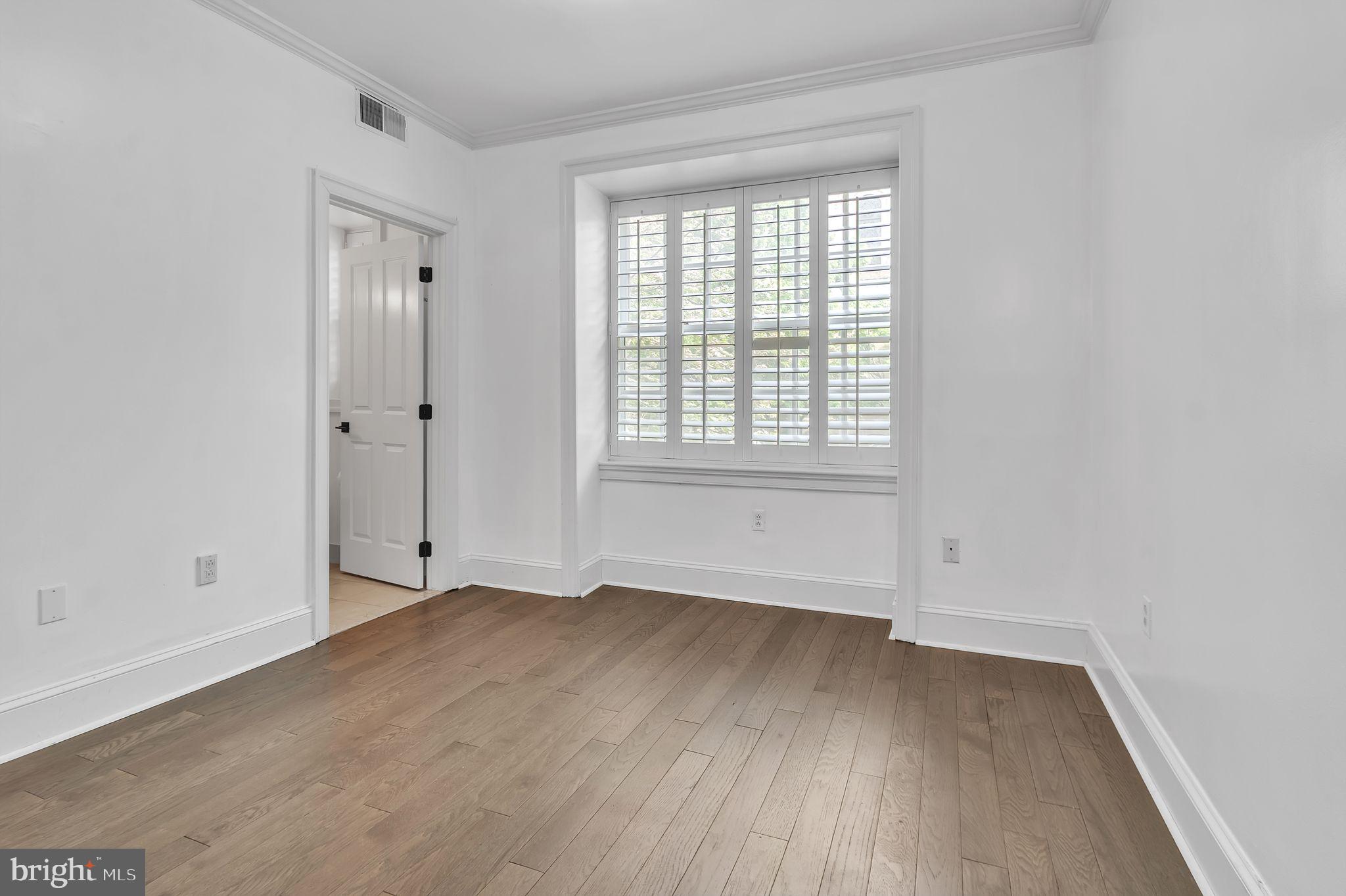 DUPONT - Residential Lease