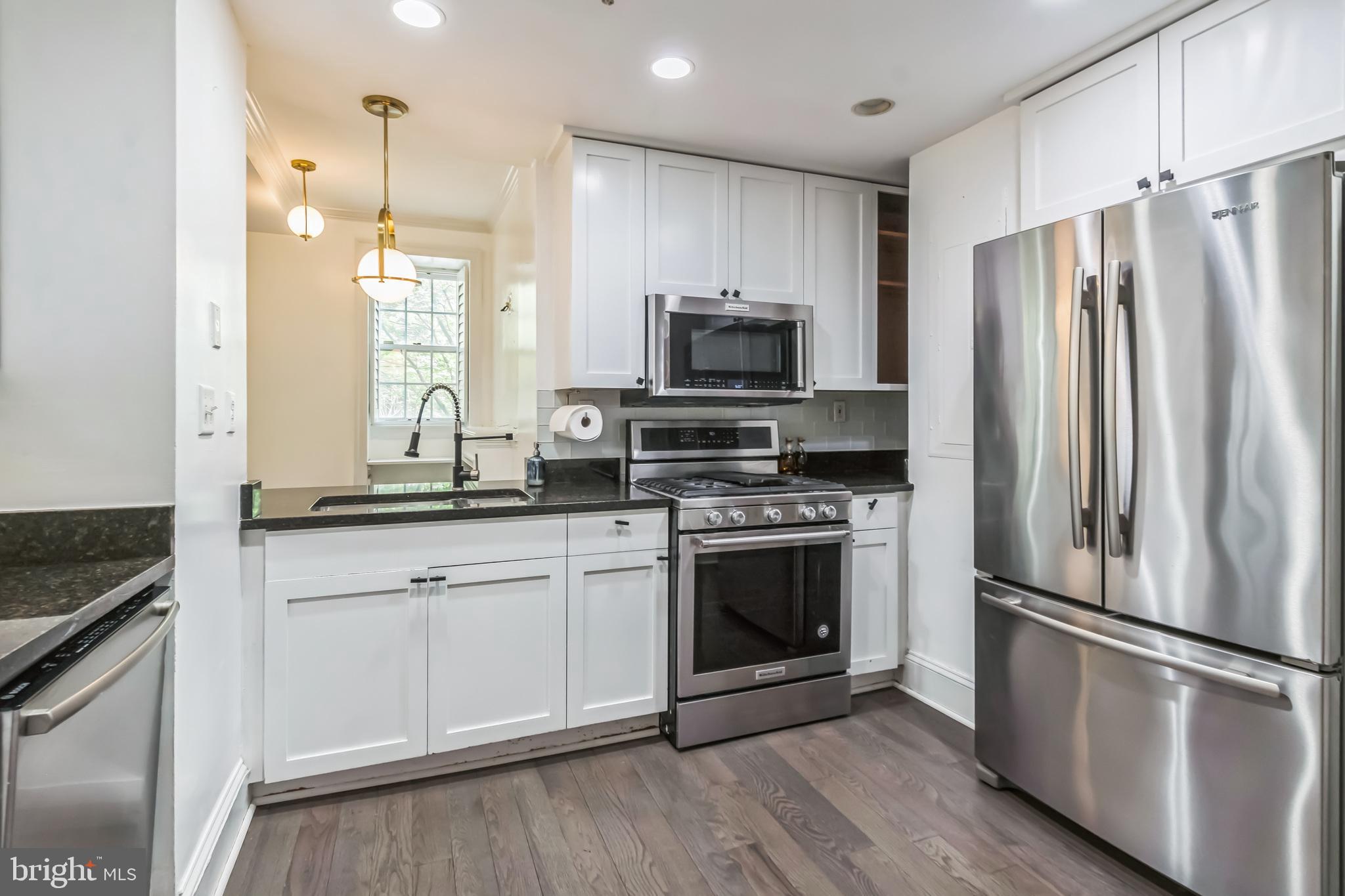 DUPONT - Residential Lease