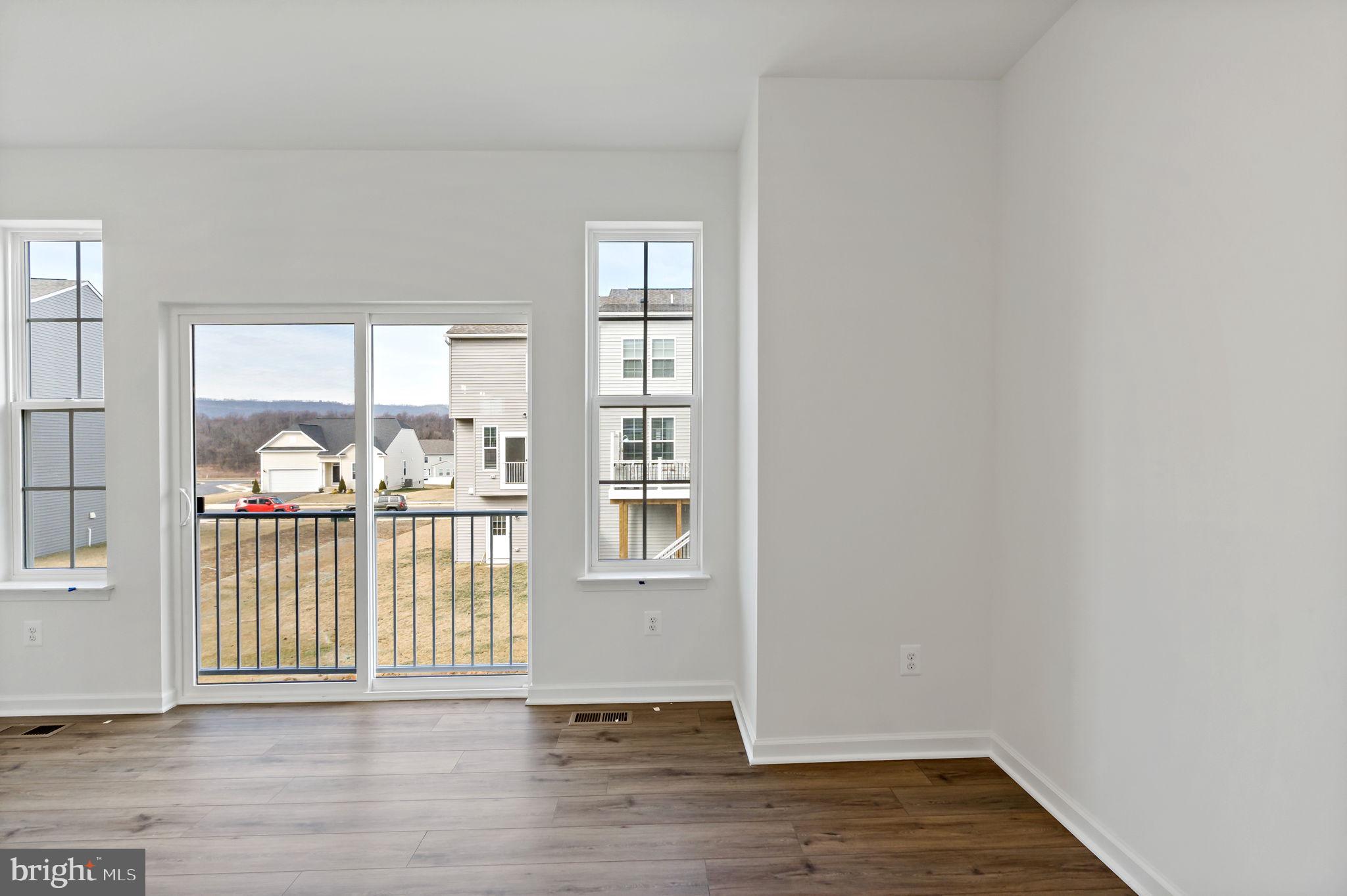 MARTINSBURG STATION - Residential