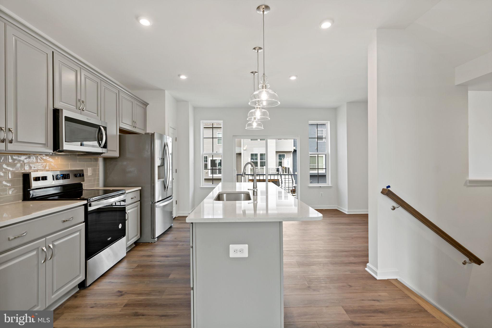 MARTINSBURG STATION - Residential